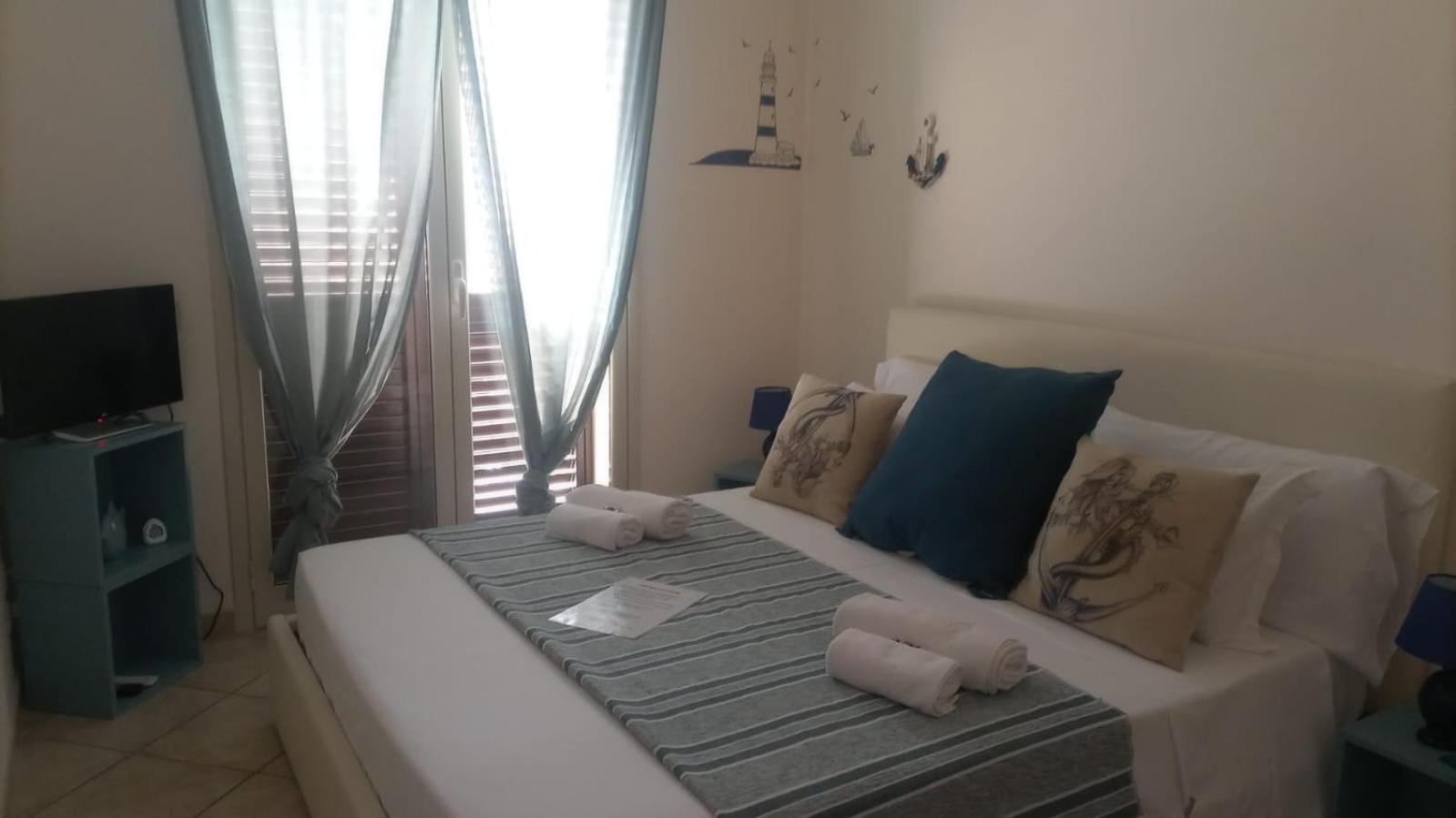 B&B Fragranza Di Sicilia Giardini Naxos Eksteriør bilde
