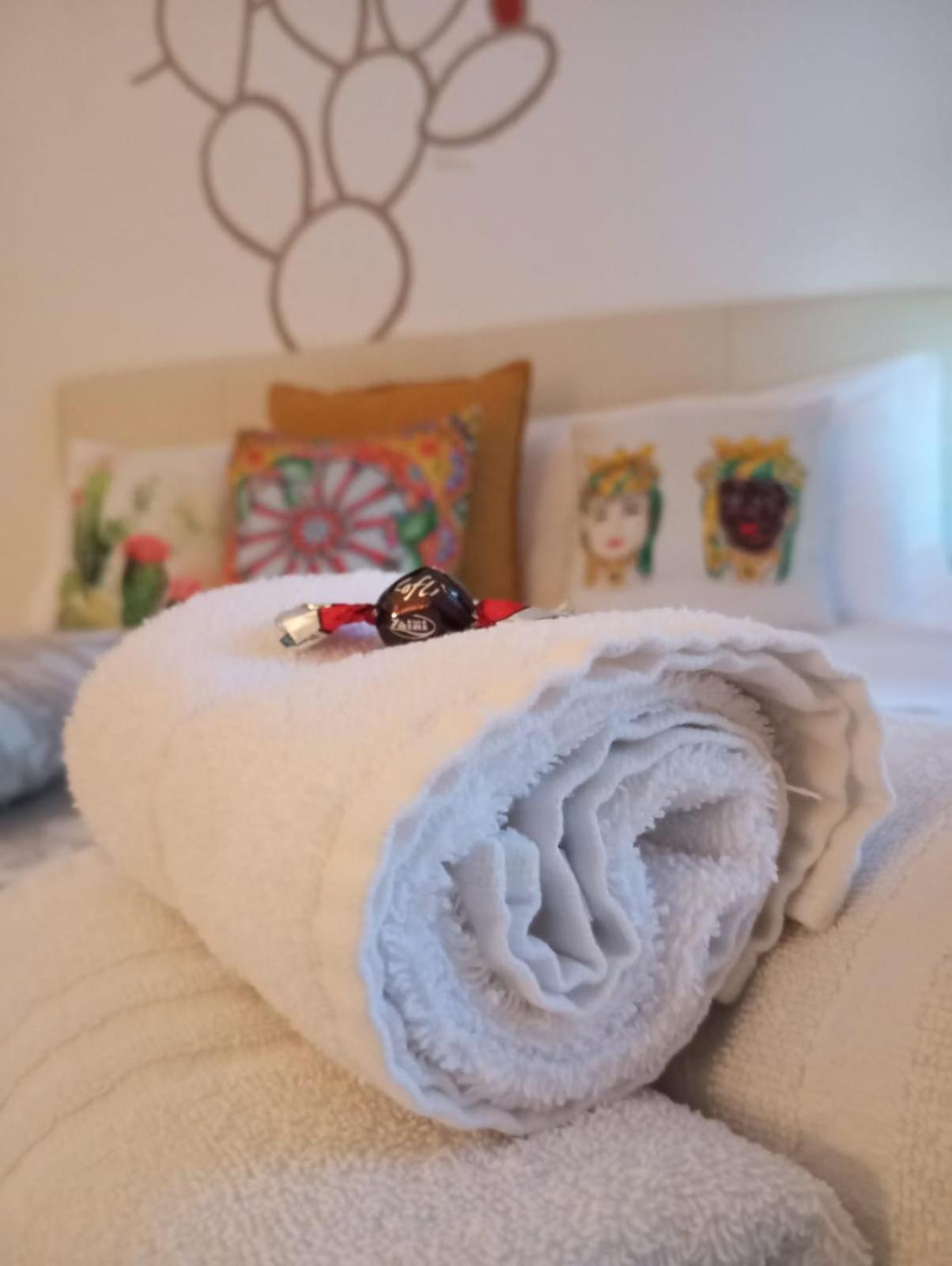 B&B Fragranza Di Sicilia Giardini Naxos Eksteriør bilde